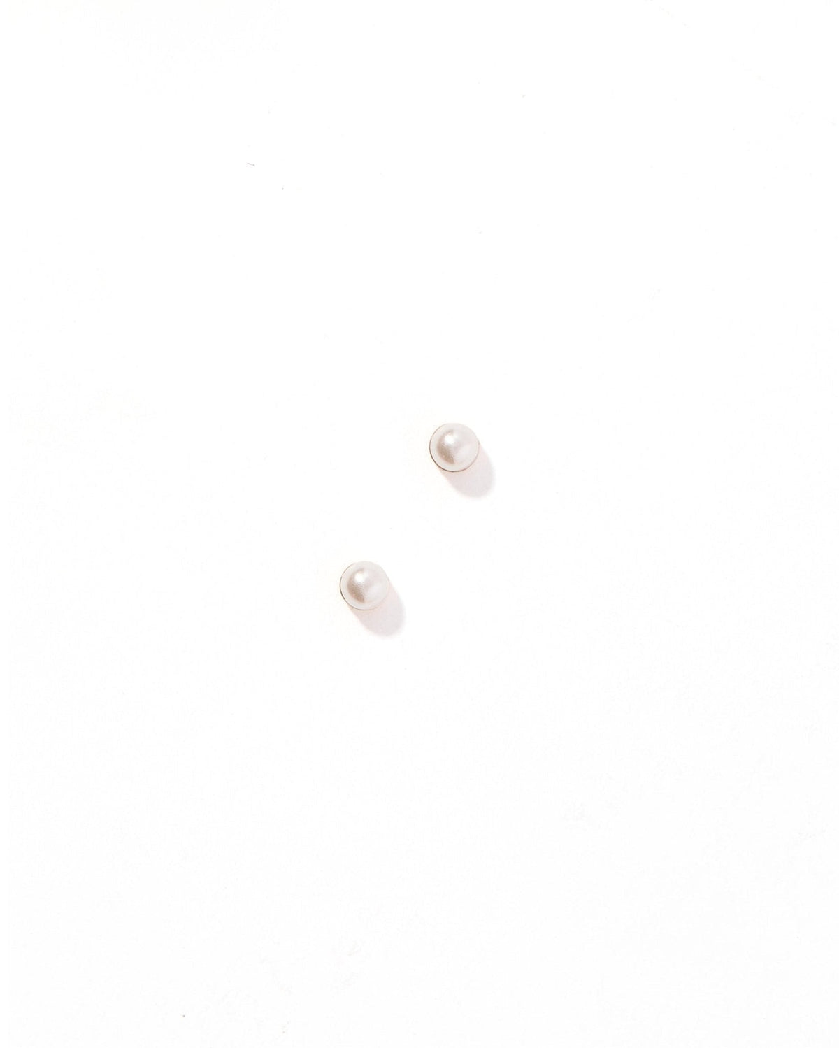 Pearl White 3mm Stud - LINNY CO WholesaleMetals